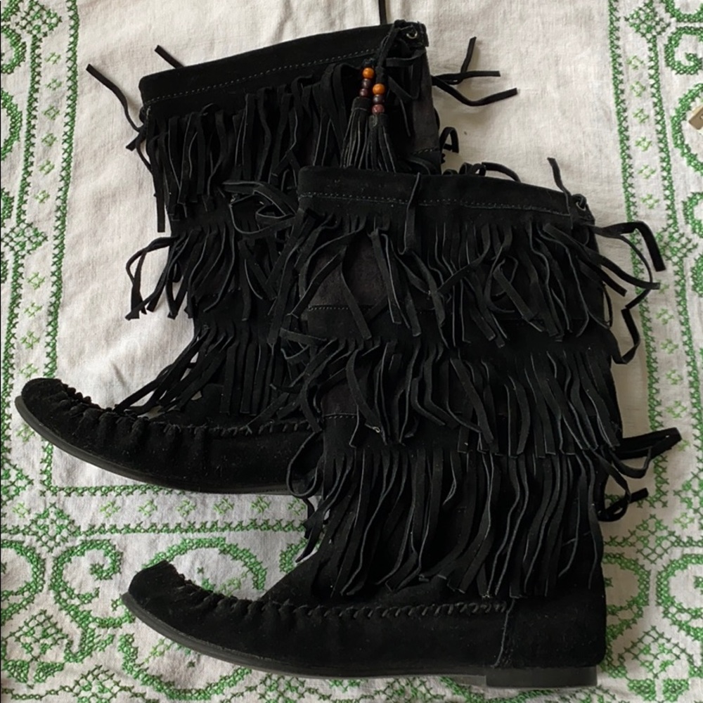 fringe Minnetonka style boot, 10, Steve Madden